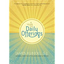 A Year of Daily Offerings James Kubicki, S.J. ( Paperback )